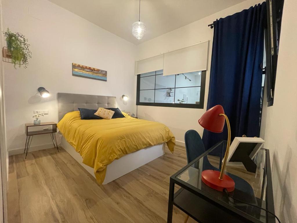 Apartamentos Sol Y Luna La Línea de la Concepción Kültér fotó