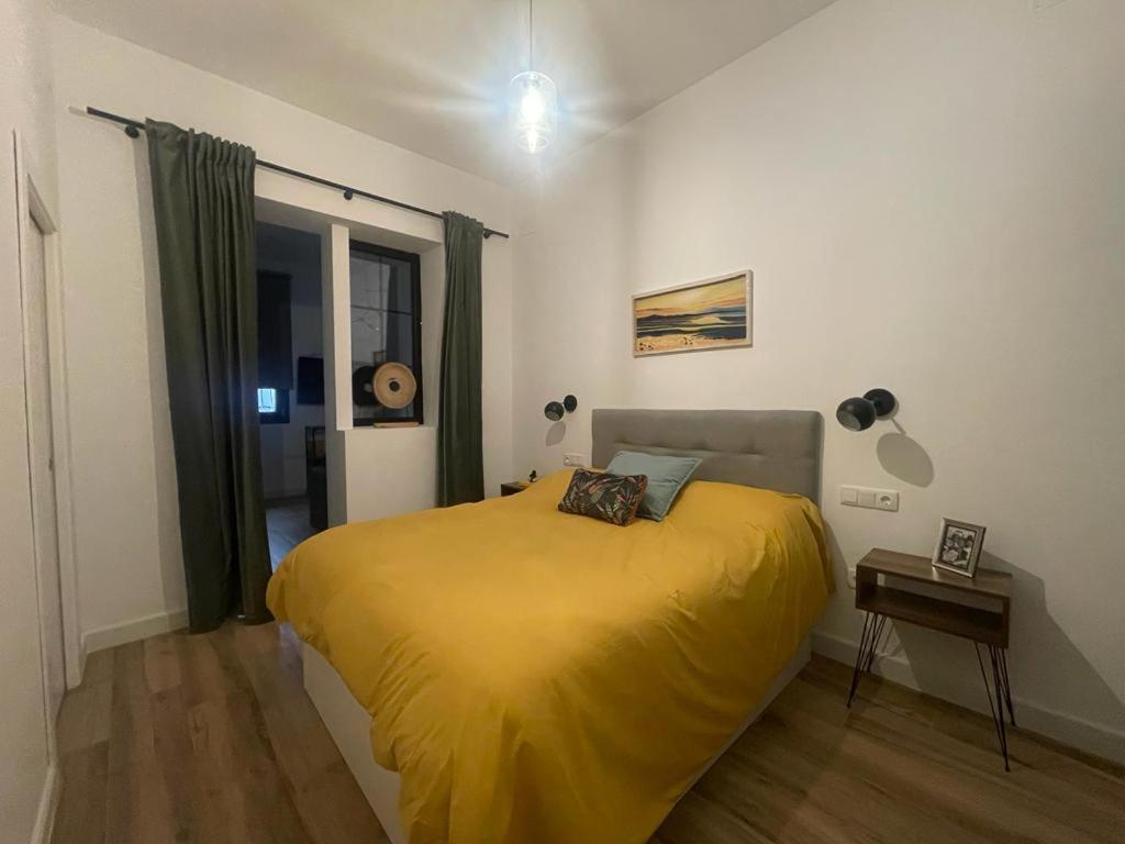 Apartamentos Sol Y Luna La Línea de la Concepción Kültér fotó